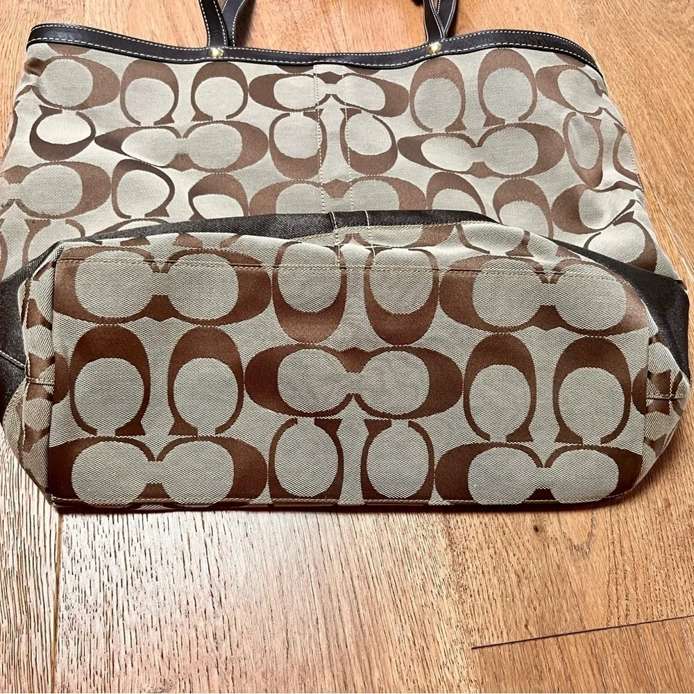 Coach Signature Stripe Tote Classic Brown and Tan C Monogram Jacquard Purse